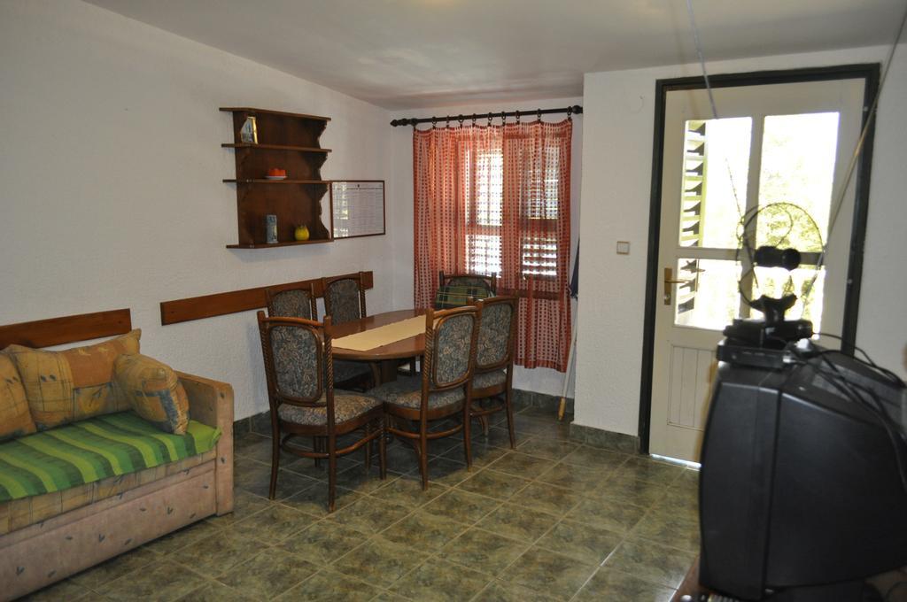 Apartments Pavlovic Linardići Pokoj fotografie